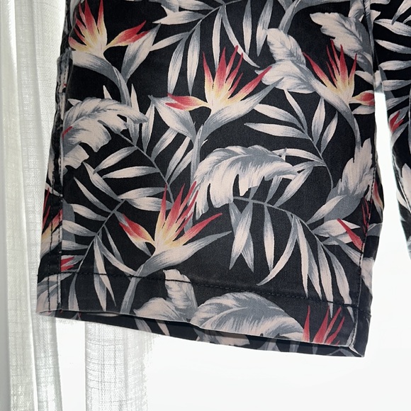 Men’s AE American Eagle tropical palm tree men’s shorts size 31 - Picture 2 of 10